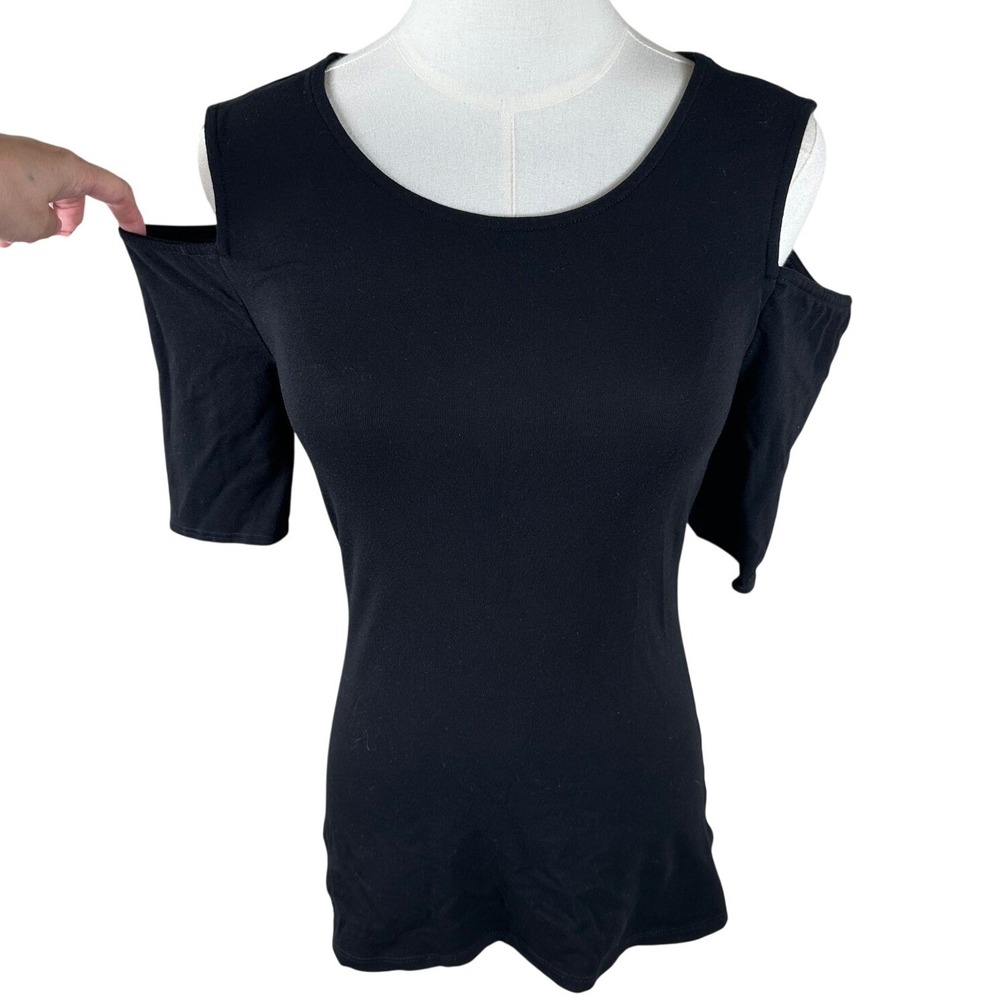 Express Cold Shoulder Top Women S Black‎ Solid Knit Short Sleeve Edgy Minimalist